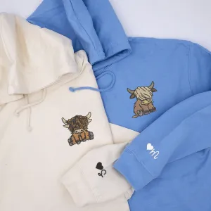 Adorable Highland Cow Couple Hoodies – Matching Custom Hoodies for Partners