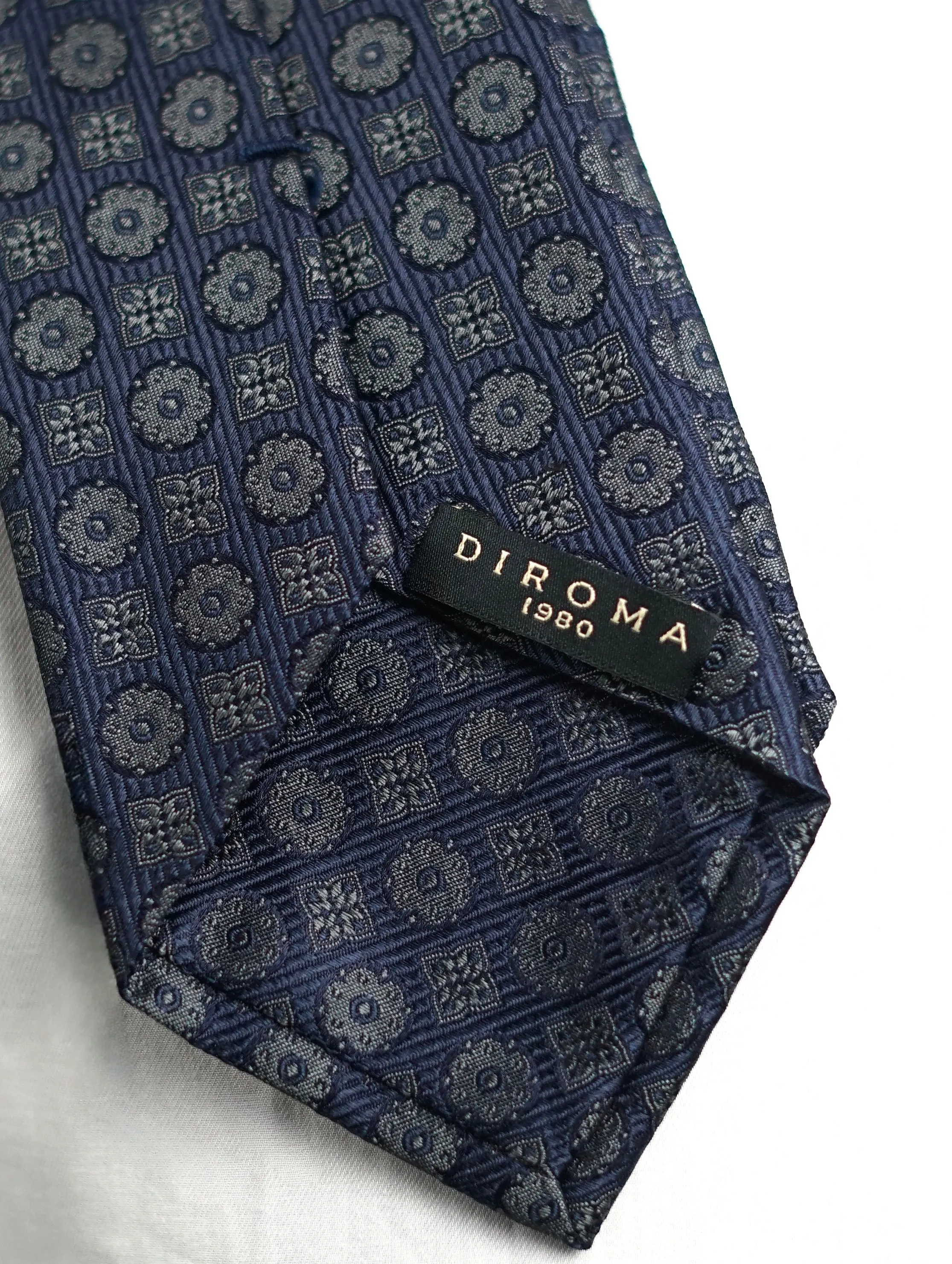 Scura Silk Necktie