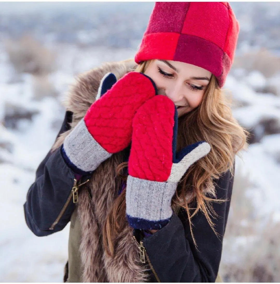 Womens Mittens | Dragonfly Sky